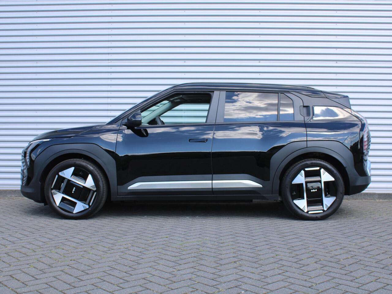 KIA EV3 Plus Advanced 58.3 kWh | Nieuw | Direct leverbaar | Actieradius tot 414 km (WLTP) | 18% bijtelling |