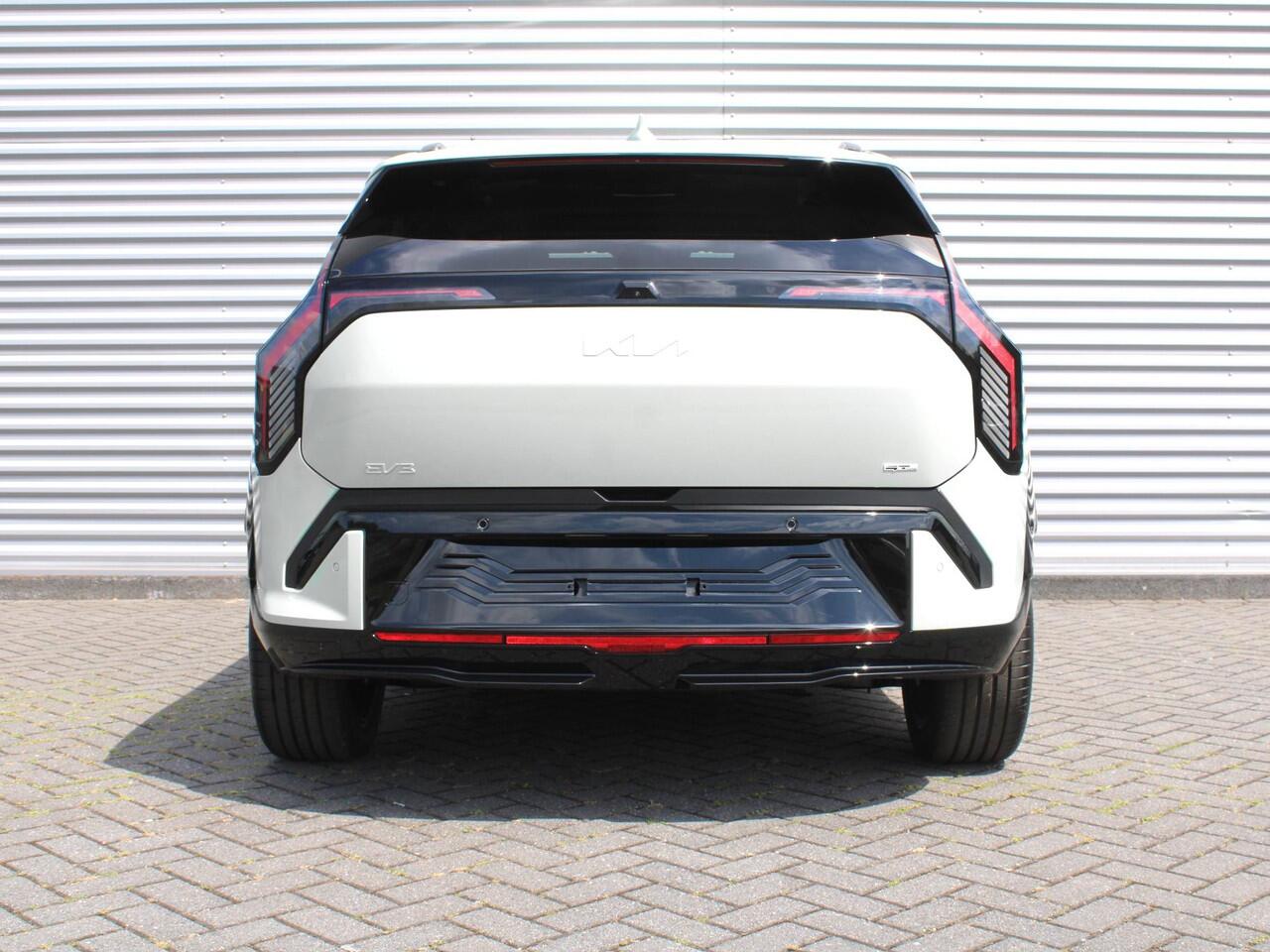 KIA EV3 GT-PlusLine 81.4 kWh | Nieuw | Direct leverbaar | Actieradius tot 563 km (WLTP) | 18% bijtelling |