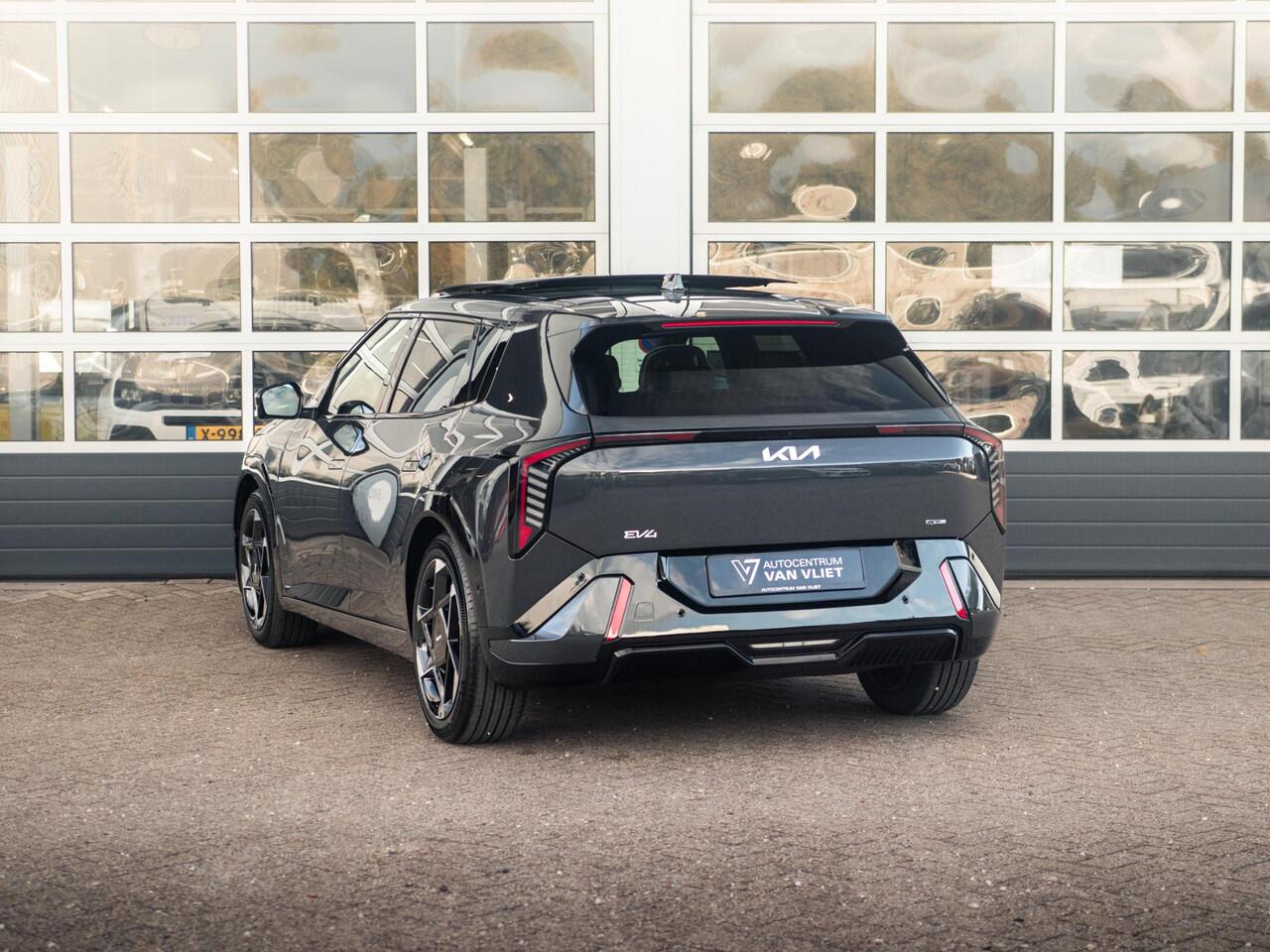 KIA EV4 Hatchback GT-PlusLine 81.4 kWh | leverbaar in 2025 met de lage bijtelling!