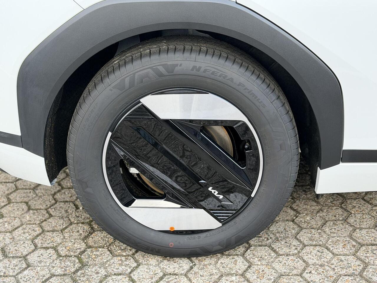 KIA EV4 Air 58.3 kWh | Snel leverbaar | Stoelverwarming | Camera | Navigatie | Parkeersensoren | Apple carplay