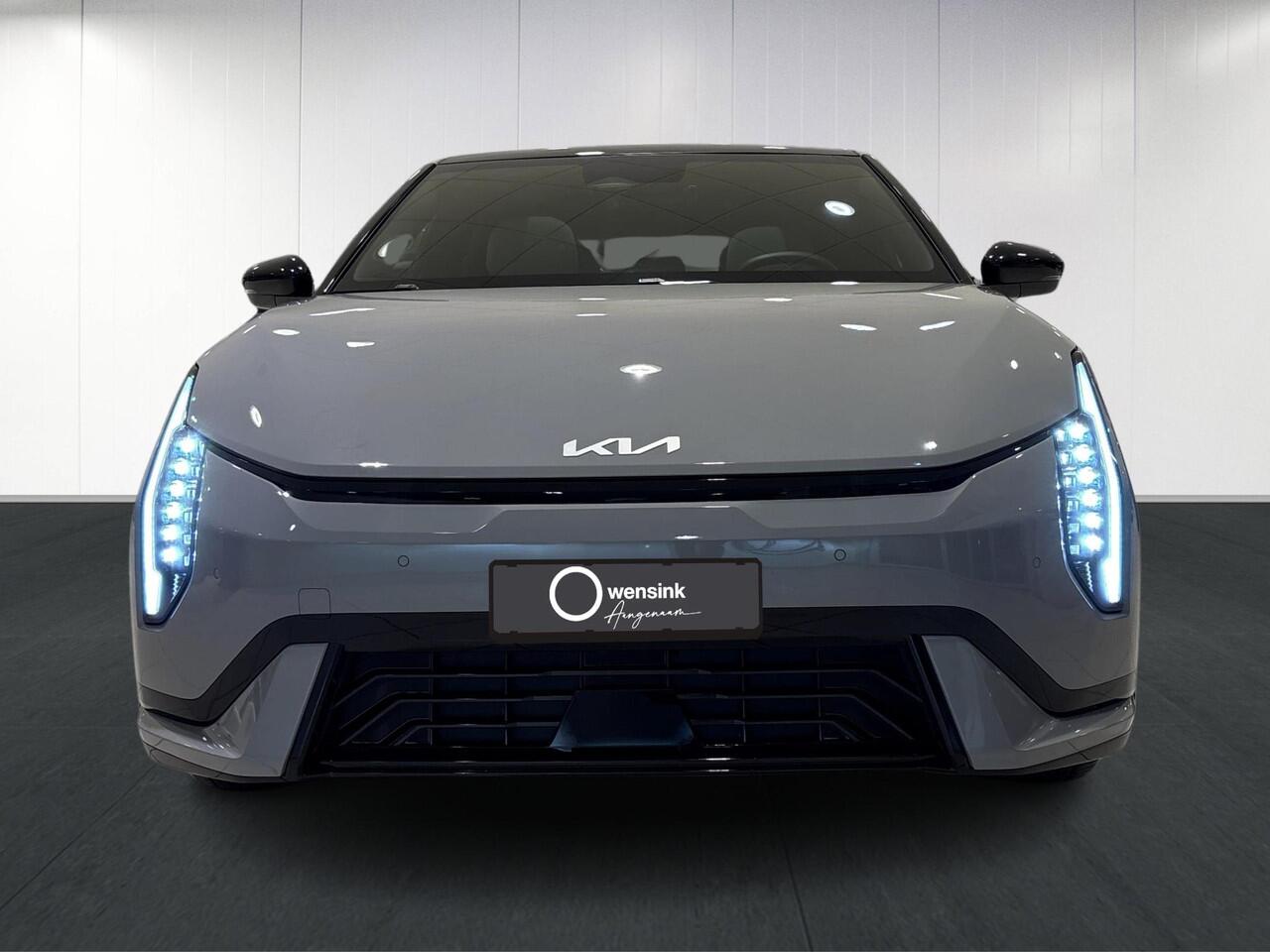 KIA EV4 GT-Line 81.4 kWh | Panoramaschuifdak | LED-Matrix | Harman Kardon | Elektrisch verstelbare voorstoelen | Verwarmbare achterbank