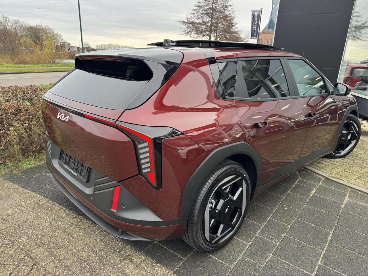 KIA EV4 Plus Advanced 81.4 kWh Uit Voorraad Leverbaar!!, Voorraadkorting!, Complete Uitvoering!, Incl. Inruilpremie, Enz...