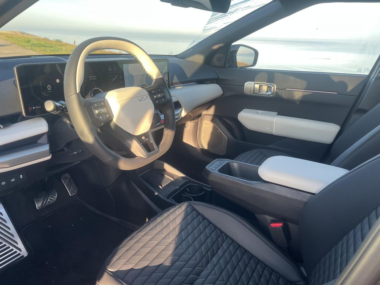 KIA EV4 GT-PlusLine 81.4 kWh Nu in de showroom!! DEMO VOORDEEL!! BIJTELLING 17%!!