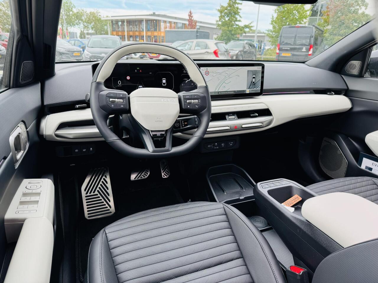 KIA EV4 GT-PlusLine 81.4 kWh Demo auto | kmstand kan iets variëren! | informeer altijd of de auto aanwezig is !