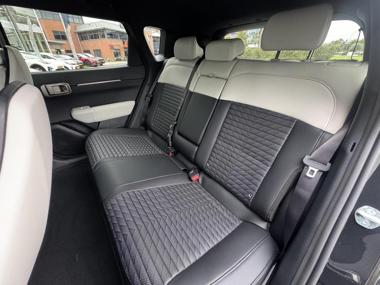 KIA EV4 GT-Line Business Edition 81.4 kWh , Uit voorraad Leverbaar!, Tijdelijke Uitvoering, Super Scherp Gesprijsd, Enz...