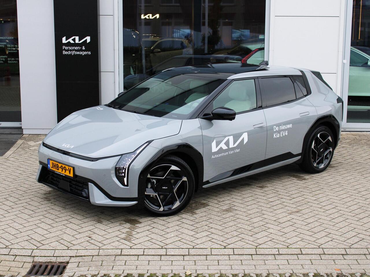 KIA EV4 GT-PlusLine 81.4 kWh Direct Leverbaar | HUD | Harman Kardon | Pano dak | Stoel en stuurverwarming | Geheugenfunctie bestuurdersstoel |