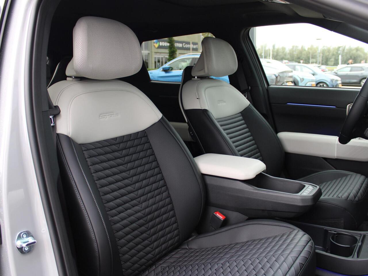 KIA EV4 GT-PlusLine 81.4 kWh Direct Leverbaar | HUD | Harman Kardon | Pano dak | Stoel en stuurverwarming | Geheugenfunctie bestuurdersstoel |