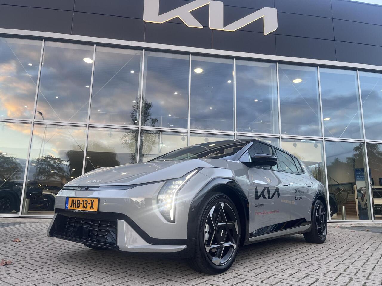 KIA EV4 GT-PlusLine 81.4 kWh Bel ons voor een scherpe offerte!! DEMO VOORDEEL / BIJTELLING 17%