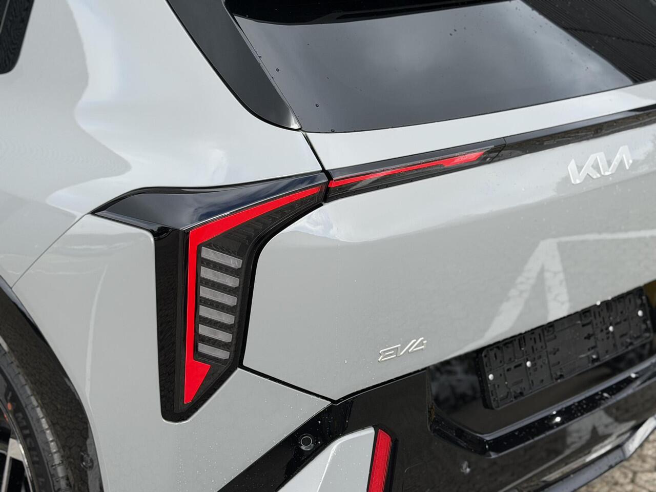 KIA EV4 GT-PlusLine 81.4 kWh | 360 Camera | Stoelventilatie | Harman Kardon Audio | Head-up display |