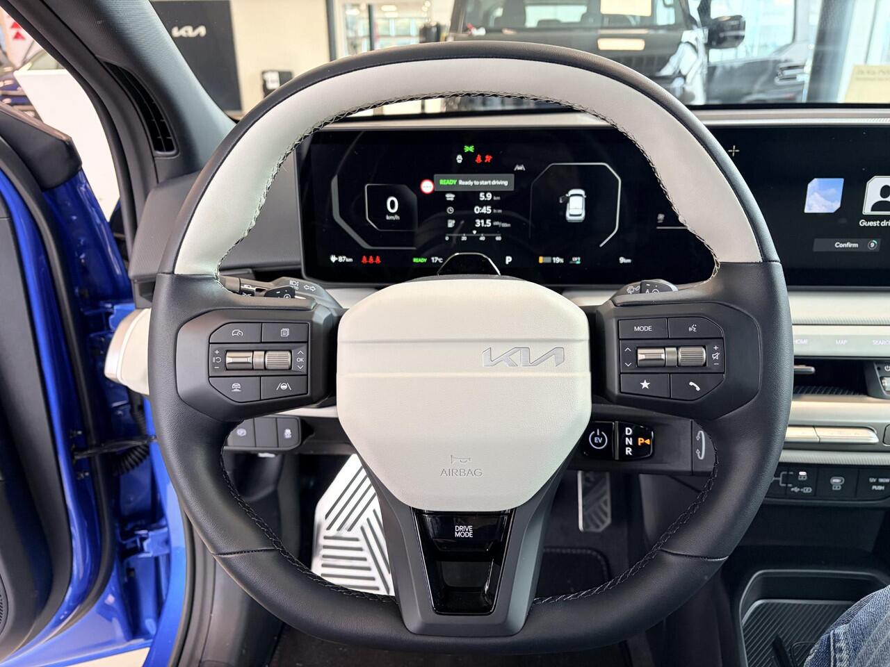 KIA EV4 GT-Line Business Edition 81.4 kWh Showroom model, direct leverbaar!