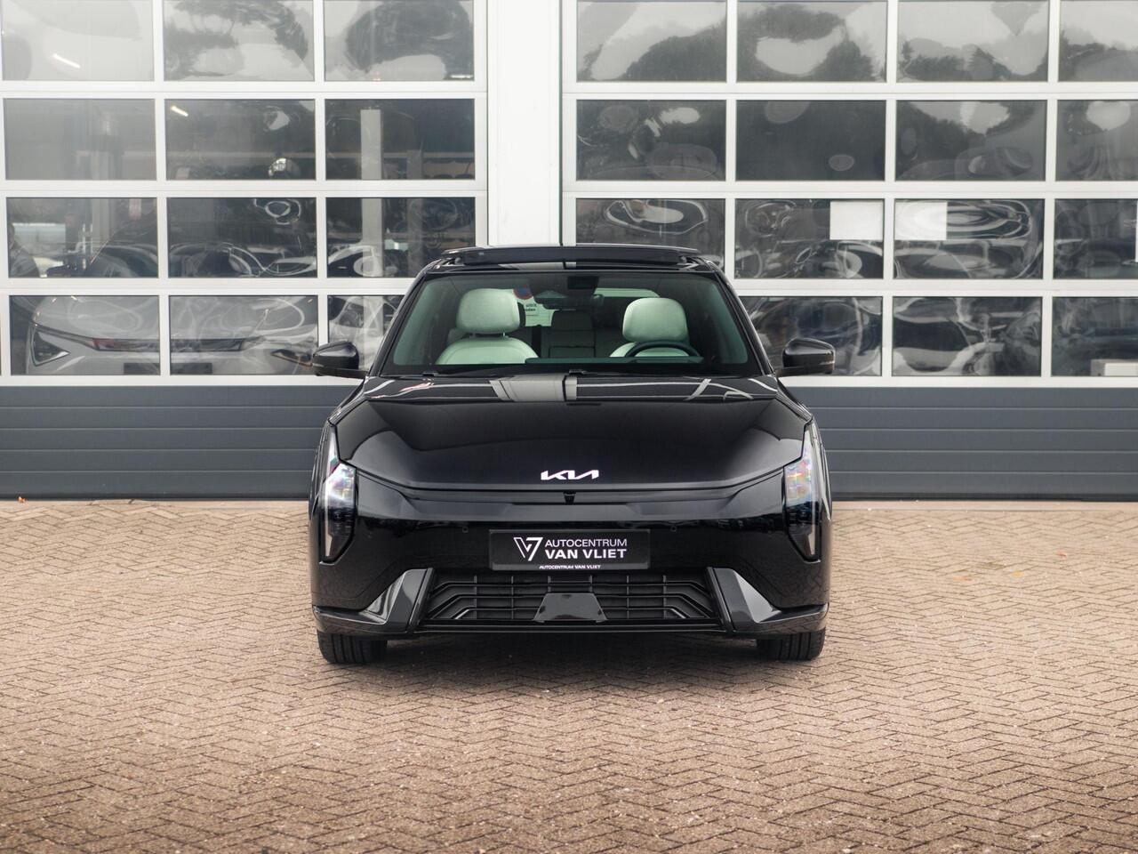 KIA EV4 GT-PlusLine 81.4 kWh | Uit voorraad leverbaar