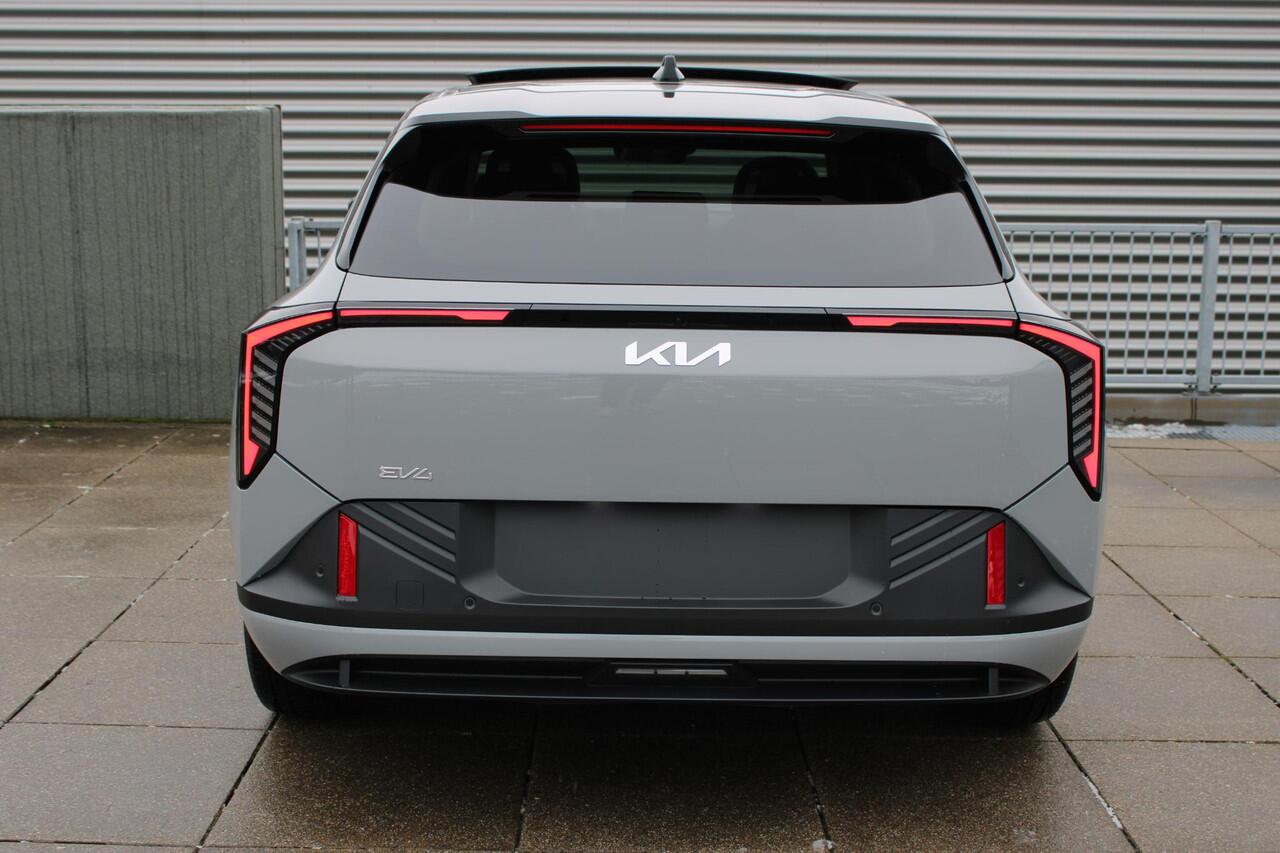 KIA EV4 Plus Advanced 58.3 kWh Camera / carplay / Panoramadak / direct uit vooraad leverbaar