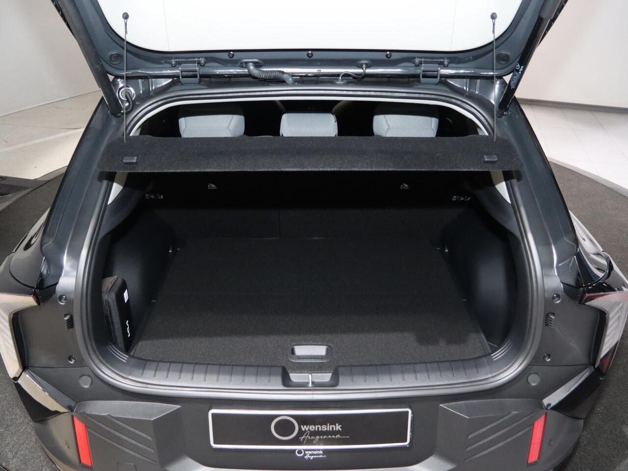 KIA EV4 Plus Advanced 81.4 kWh | Panoramaschuifdak | Verwarmbare achterbank | Harman Kardon | Privacy glass | Dodehoekassistentie |