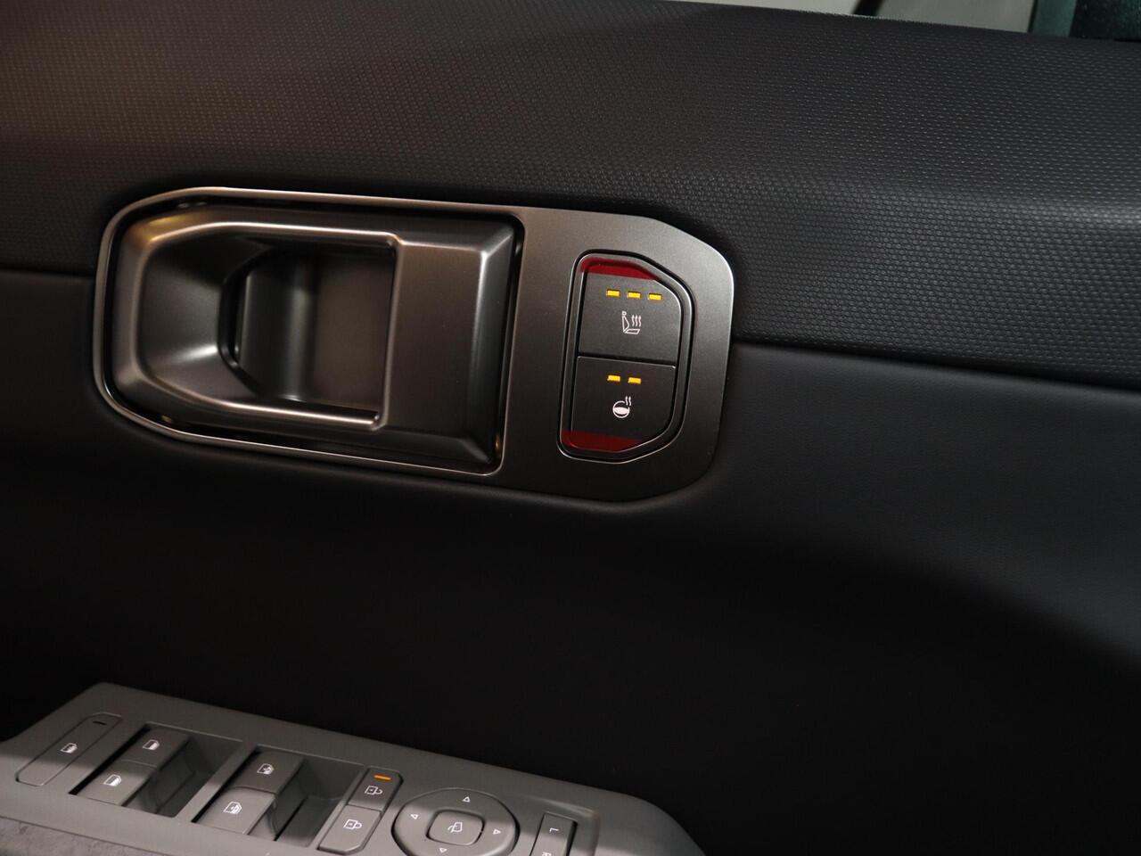 KIA EV4 Plus Advanced 81.4 kWh | Panoramaschuifdak | Verwarmbare achterbank | Harman Kardon | Privacy glass | Dodehoekassistentie |