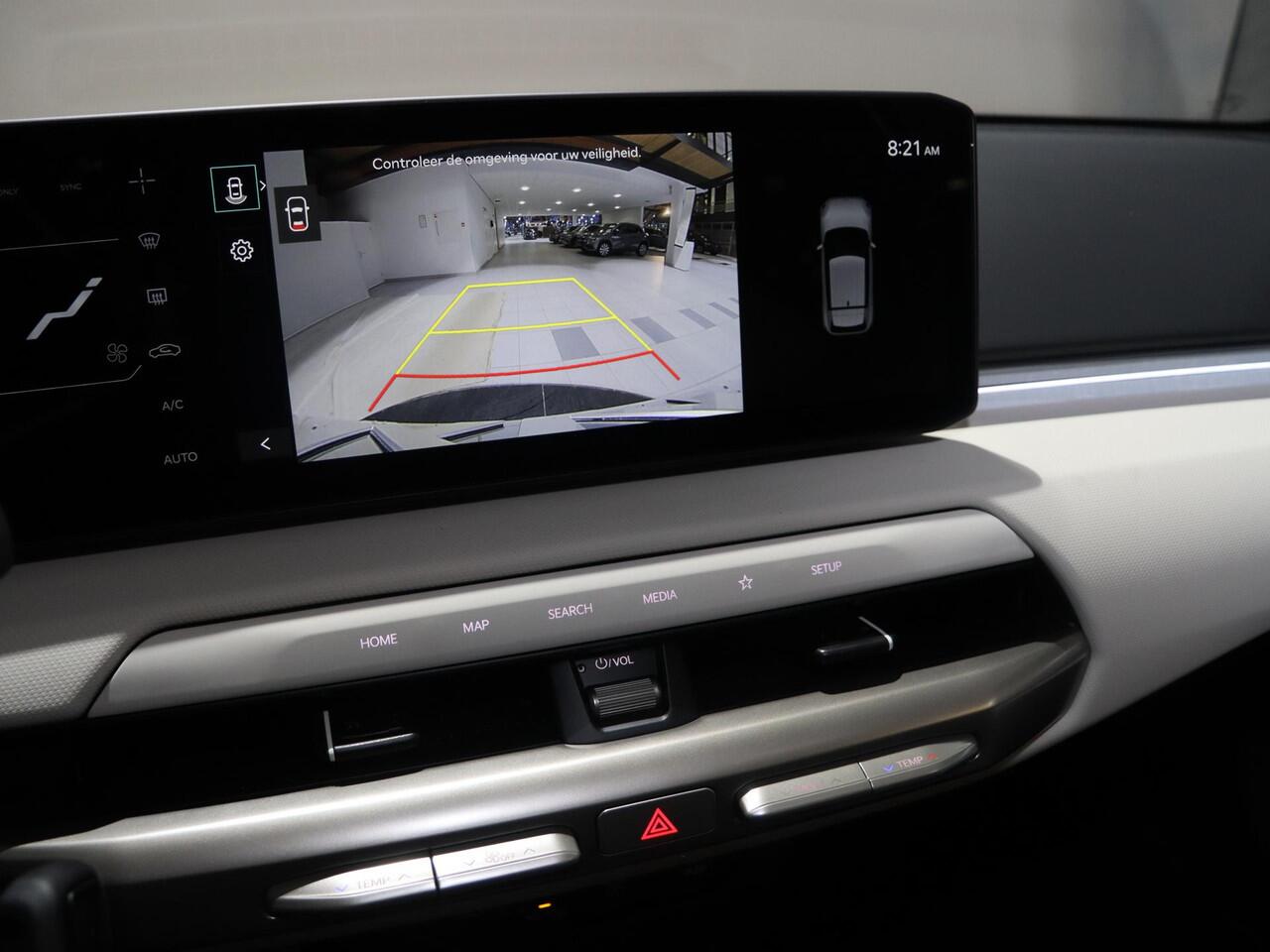 KIA EV4 GT-Line Business Edition 81.4 kWh | Adaptieve cruise control | Stoel- en stuurwielverwarming | Achteruitrijcamera | 19" LM velgen GT-Line | LED-koplampen |