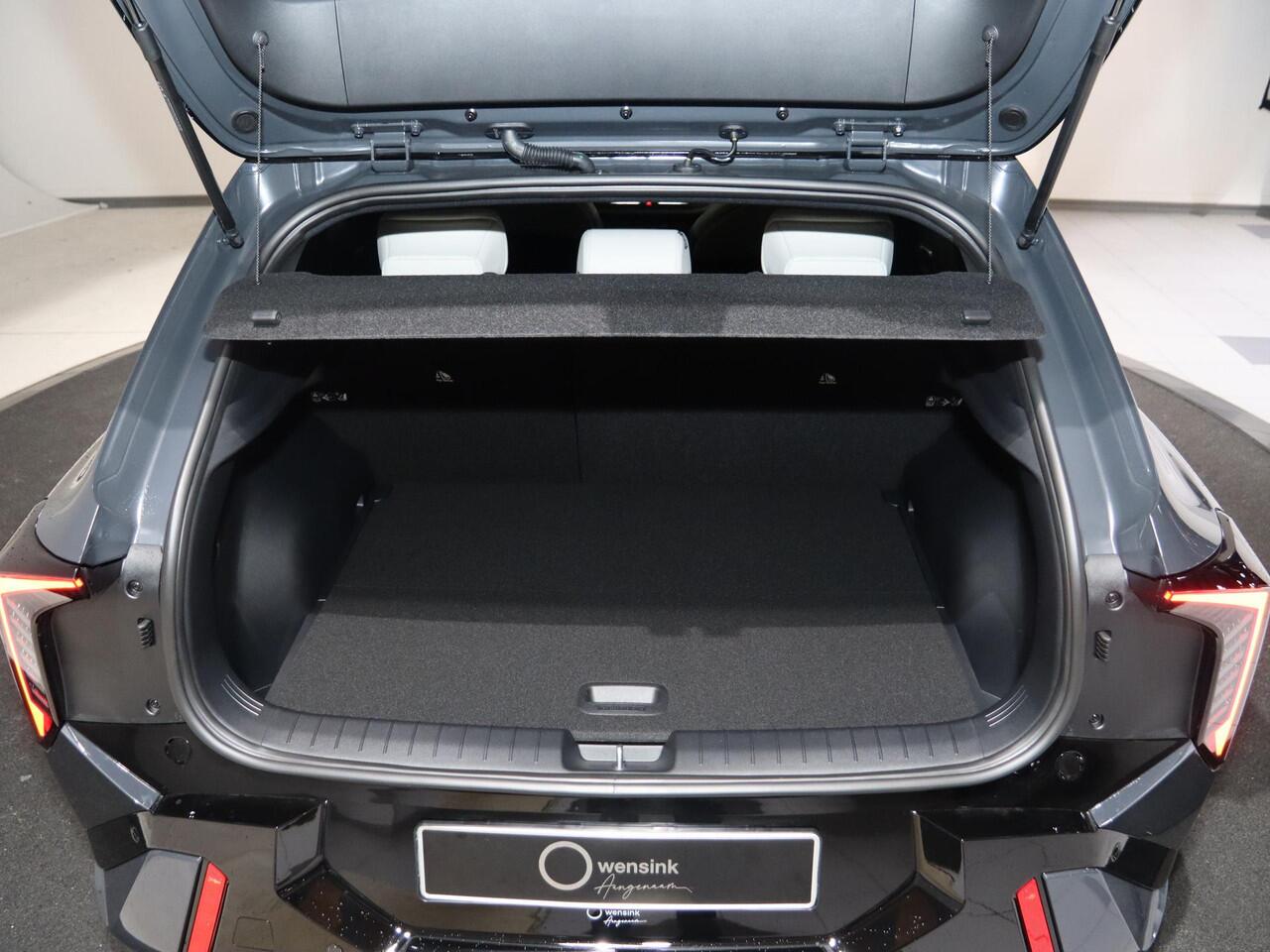 KIA EV4 GT-Line Business Edition 81.4 kWh | Adaptieve cruise control | Stoel- en stuurwielverwarming | Achteruitrijcamera | 19" LM velgen GT-Line | LED-koplampen |