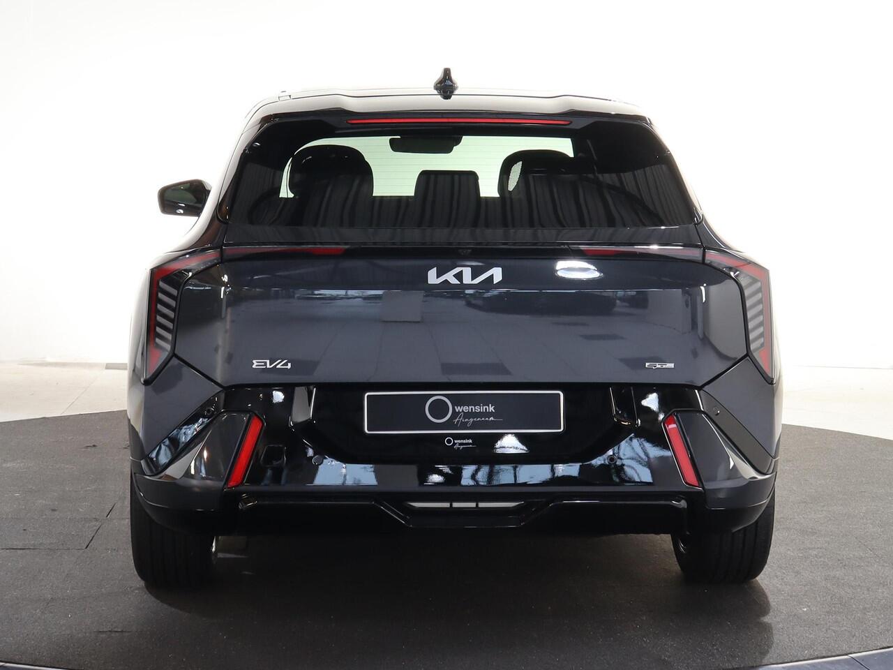 KIA EV4 GT-Line Business Edition 81.4 kWh | Adaptieve cruise control | Stoel- en stuurwielverwarming | Achteruitrijcamera | 19" LM velgen GT-Line | LED-koplampen |