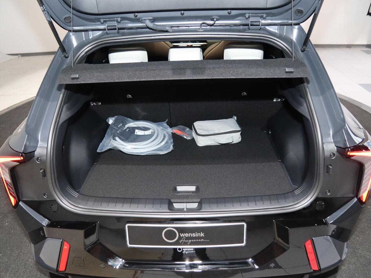 KIA EV4 GT-Line Business Edition 81.4 kWh | Adaptieve cruise control | Stoel- en stuurwielverwarming | Achteruitrijcamera | 19" LM velgen GT-Line | LED-koplampen |