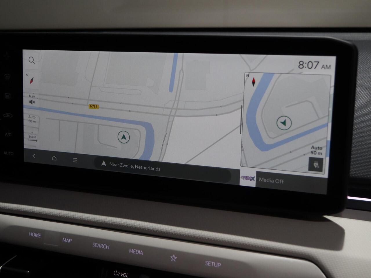 KIA EV4 GT-Line Business Edition 81.4 kWh | Adaptieve cruise control | Stoel- en stuurwielverwarming | Achteruitrijcamera | 19" LM velgen GT-Line | LED-koplampen |