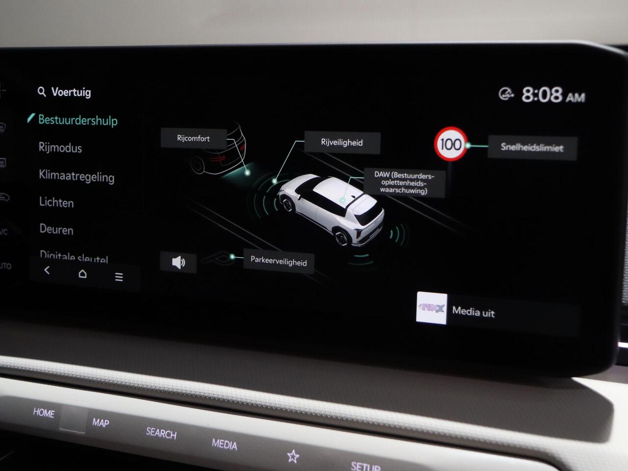 KIA EV4 GT-Line Business Edition 81.4 kWh | Adaptieve cruise control | Stoel- en stuurwielverwarming | Achteruitrijcamera | 19" LM velgen GT-Line | LED-koplampen |