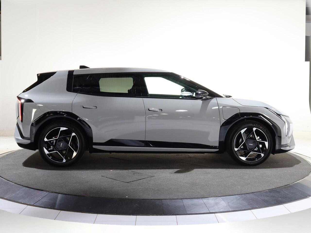 KIA EV4 GT-Line Business Edition 81.4 kWh | Adaptieve cruise control | Stoel- en stuurwielverwarming | Achteruitrijcamera | 19" LM velgen GT-Line | LED-koplampen |
