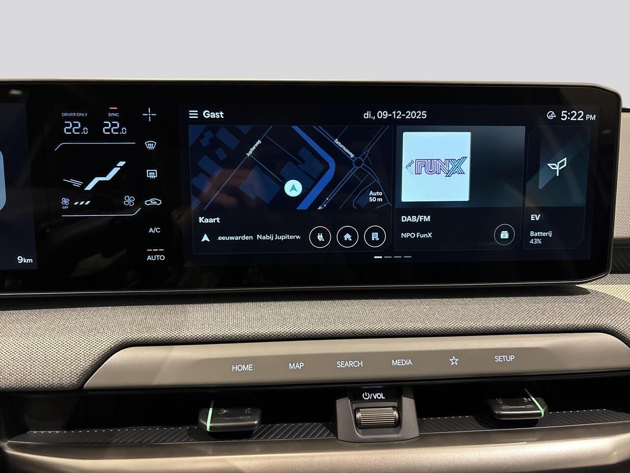 KIA EV4 Plus Advanced 81.4 kWh | Panoramaschuifdak | Verwarmbare achterbank | Harman Kardon | Privacy glass | Dodehoekassistentie |