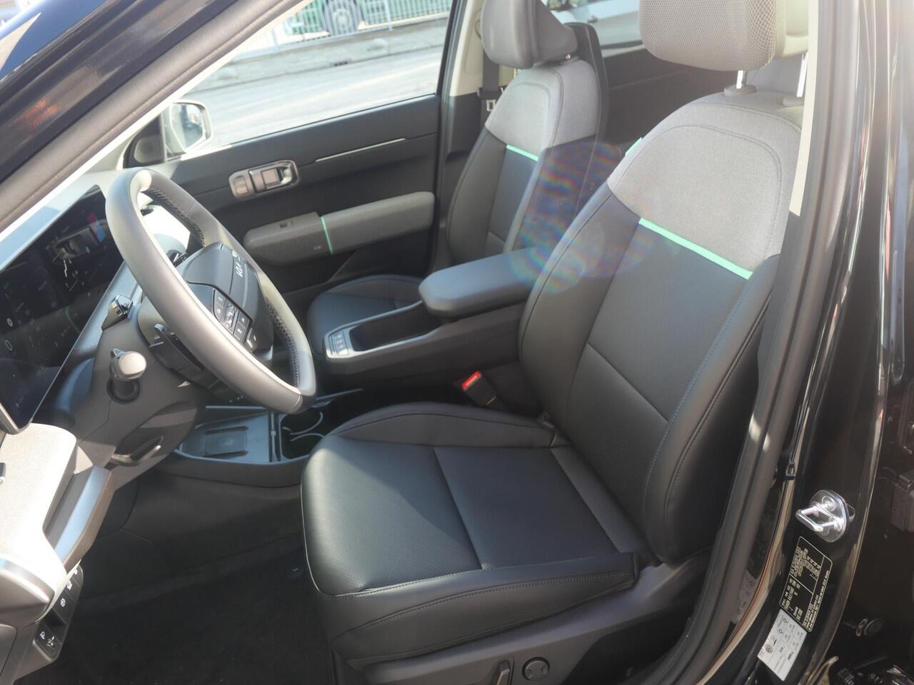 KIA EV4 Plus Advanced 58.3 kWh | Schuif/kantel | Stoel & Stuurverwarming | Camera | Draadloos Carplay | Harman Kardon