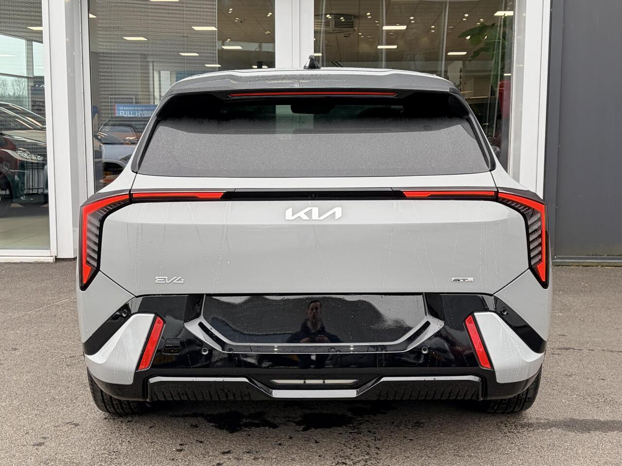 KIA EV4 GT-Line 81.4 kWh Nu Rijklaar voor ¤. 44.295,= inclusief lopende Kia acties!