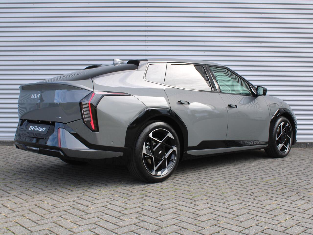 KIA EV4 Fastback GT-PlusLine 81.4 kWh | Nieuw | Direct leverbaar | Actieradius tot 612 km (WLTP) | 17% bijtelling |