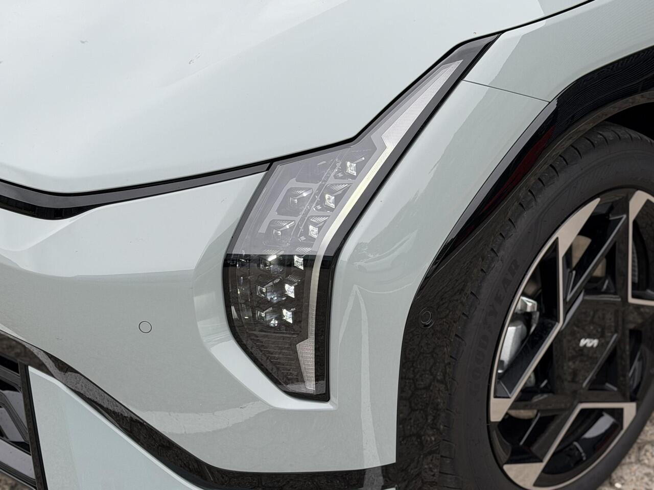 KIA EV4 Fastback GT-PlusLine 81.4 kWh | DEMO | 360 Camera | Head-up Display | Harman Kardon | Stoelventilatie