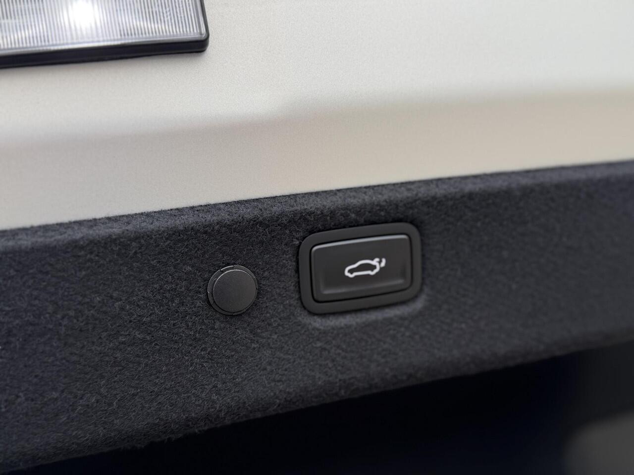 KIA EV4 Fastback GT-PlusLine 81.4 kWh | 360 Camera | Head-up Display | Harman Kardon | Stoelventilatie