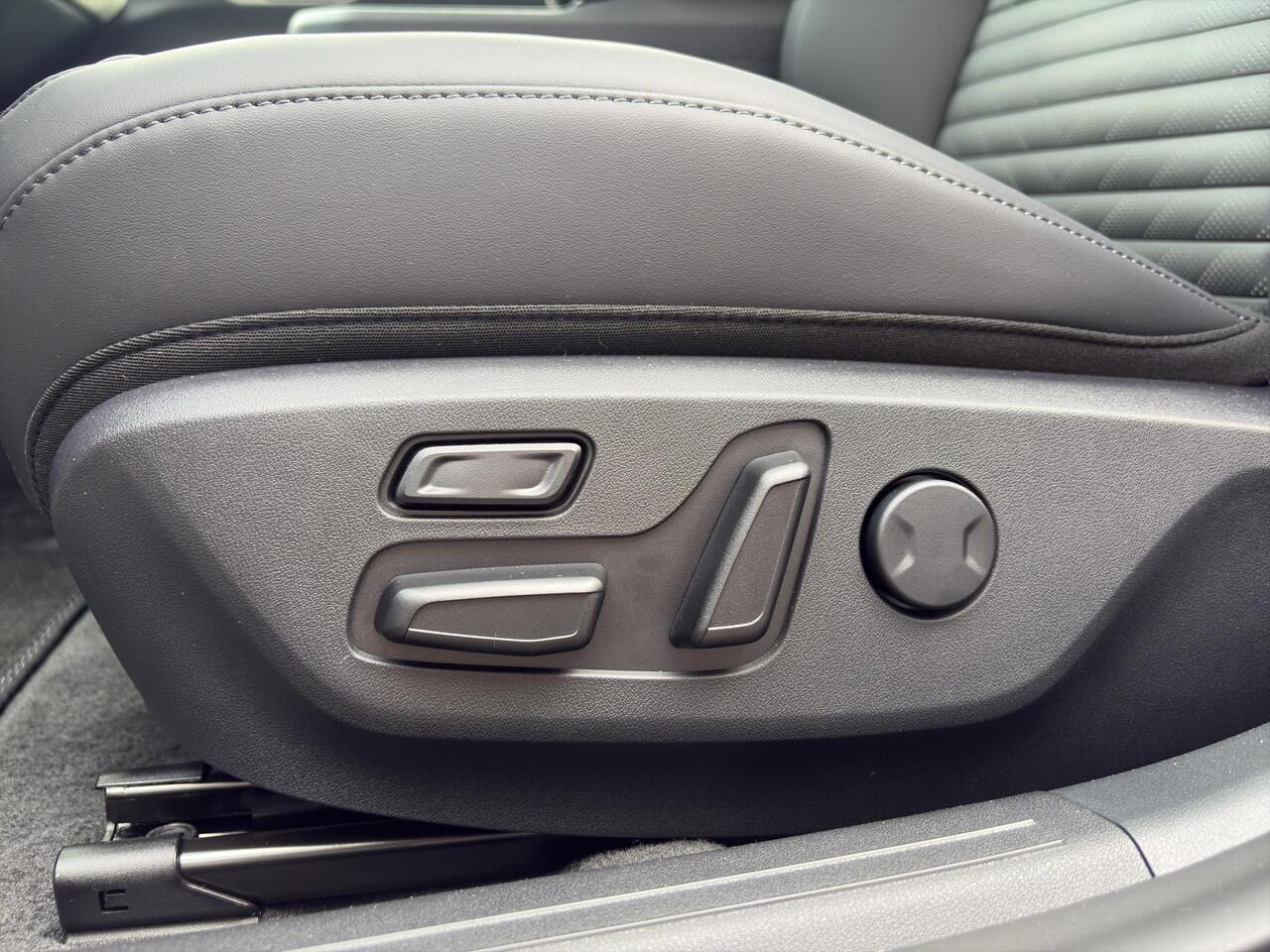 KIA EV4 Fastback GT-PlusLine 81.4 kWh Dodehoekcamera | Stoelventilatie | Pano | 360 Camera | HUD |