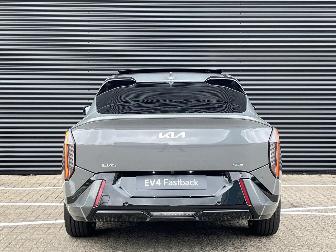 KIA EV4 Fastback GT-PlusLine 81.4 kWh | Panoramaschuifdak | Head-up display | Stoelventilatie voorstoelen | Harman Kardon |