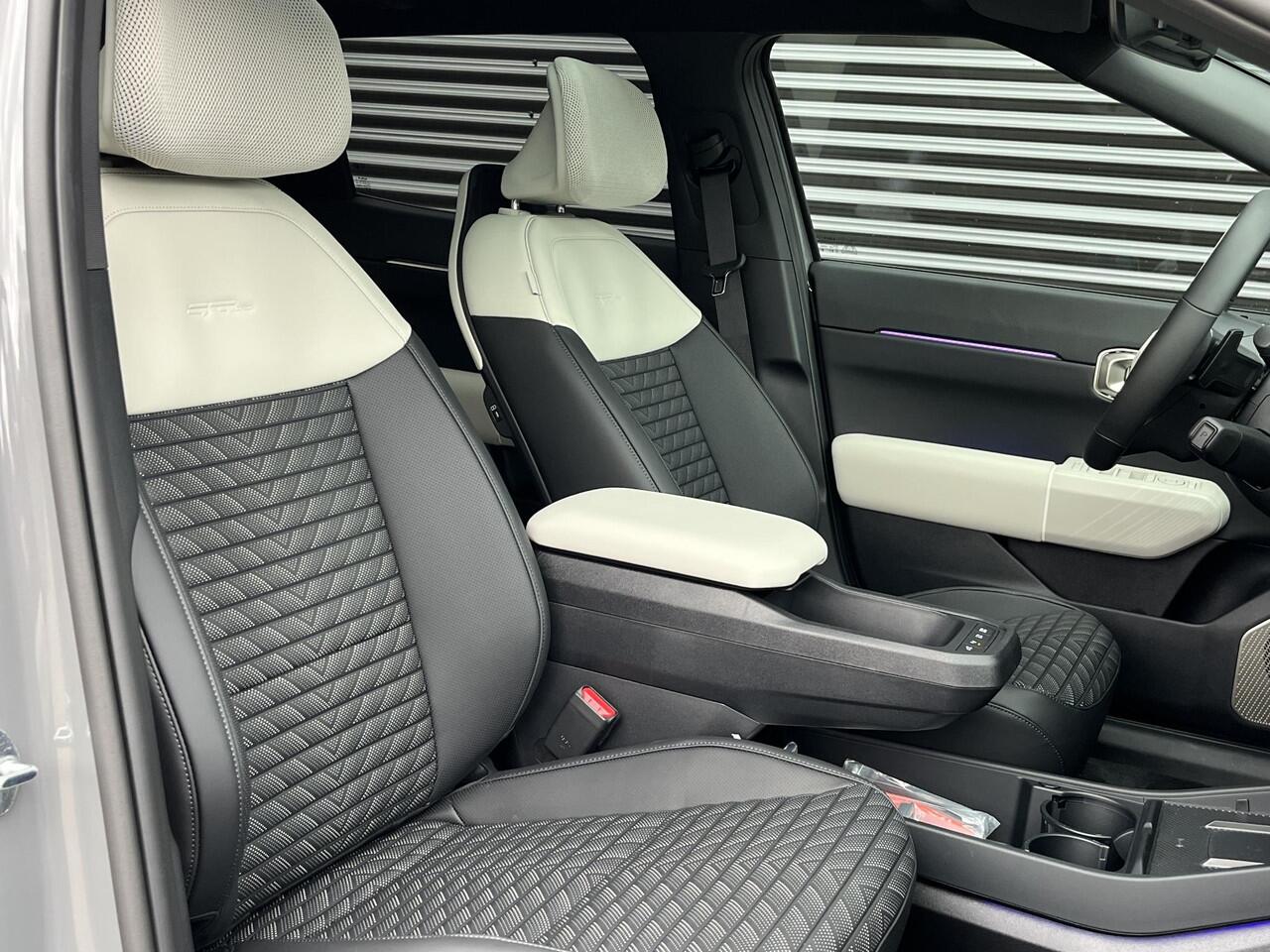 KIA EV4 Fastback GT-PlusLine 81.4 kWh | Panoramaschuifdak | Head-up display | Stoelventilatie voorstoelen | Harman Kardon |