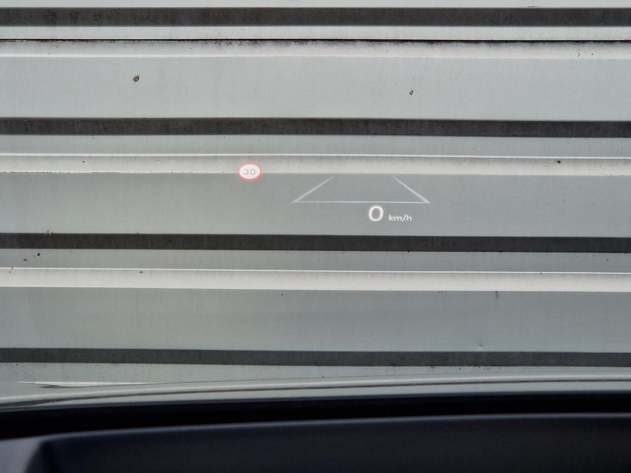 KIA EV4 Fastback GT-PlusLine 81.4 kWh | Dodehoekcamera | Stoelventilatie | Pano | 360 Camera | HUD |