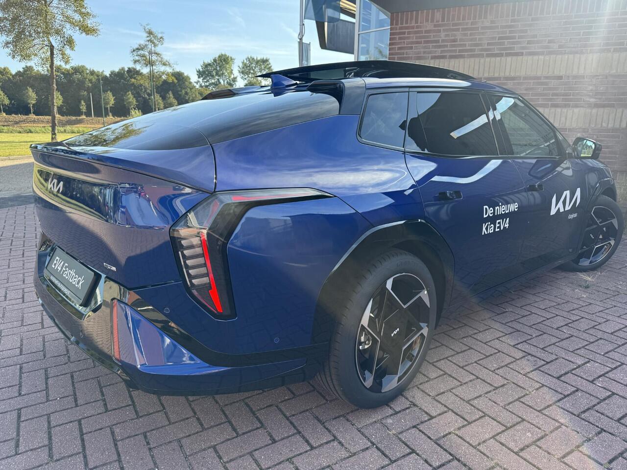KIA EV4 Fastback GT-PlusLine 81.4 kWh , Nu Beschikbaar voor Proefrit en Bezichtiging!!!