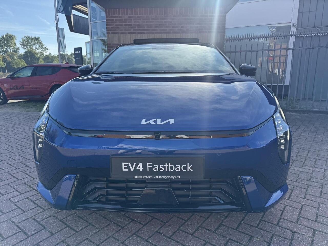 KIA EV4 Fastback GT-PlusLine 81.4 kWh , Nu Beschikbaar voor Proefrit en Bezichtiging!!!