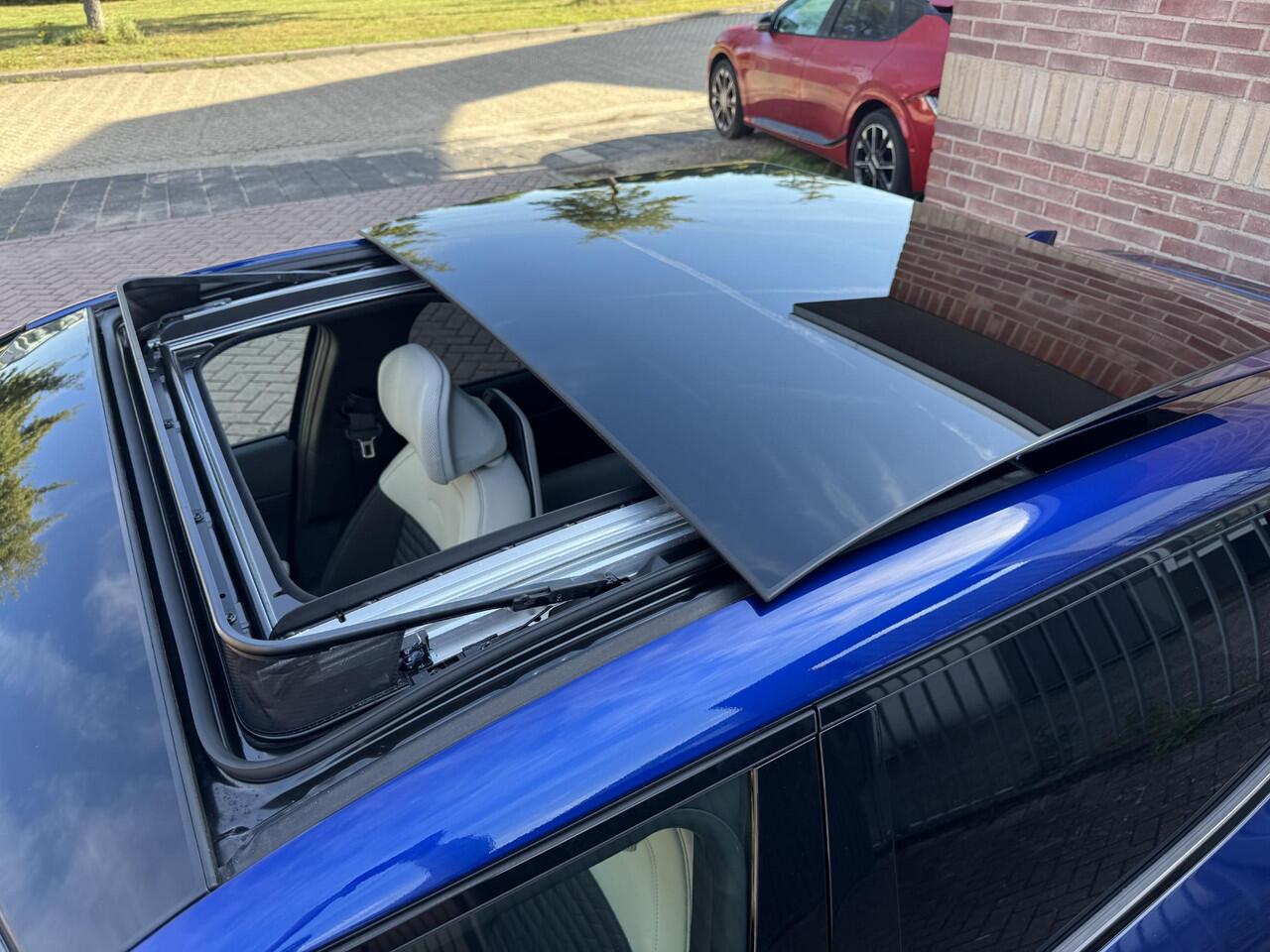 KIA EV4 Fastback GT-PlusLine 81.4 kWh , Nu Beschikbaar voor Proefrit en Bezichtiging!!!