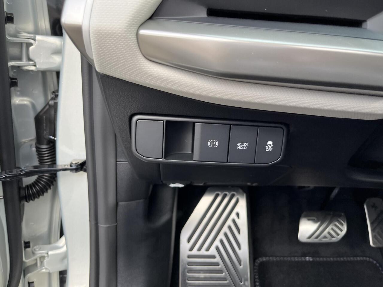 KIA EV4 Fastback GT-PlusLine 81.4 kWh Nu in de Showroom in IJsselstein / EV4 vanaf ¤ 44595,-*