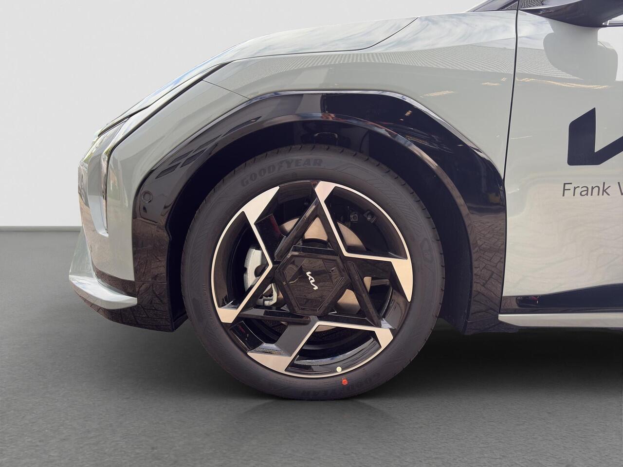 KIA EV4 Fastback GT-PlusLine 81.4 kWh Dodehoekcamera | Stoelventilatie | Pano | 360 Camera | HUD |