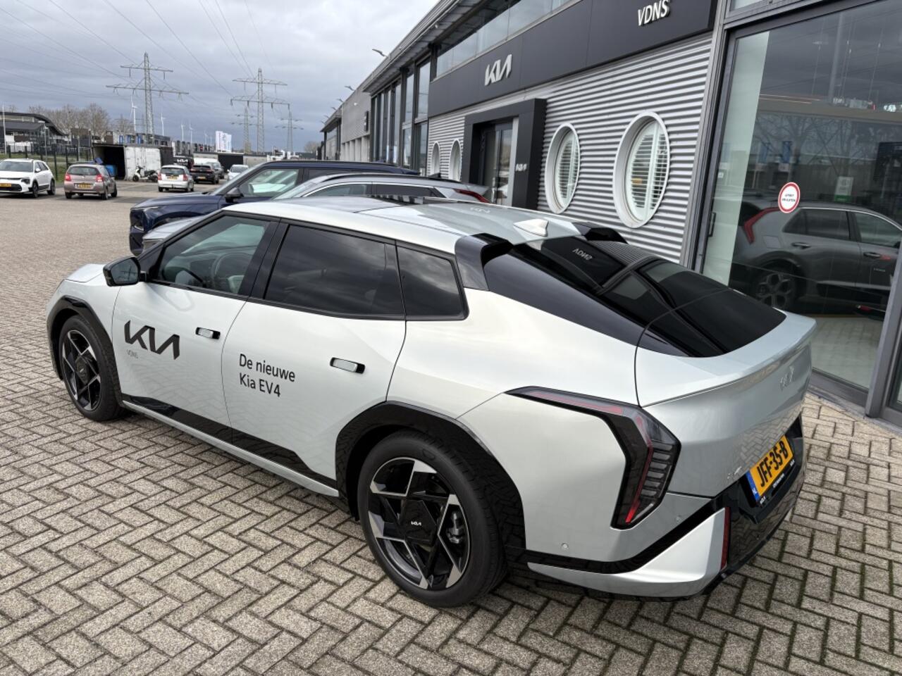 KIA EV4 Fastback GT PlusLine 81,4KWH '' per direct beschikbaar '' lage bijtelling