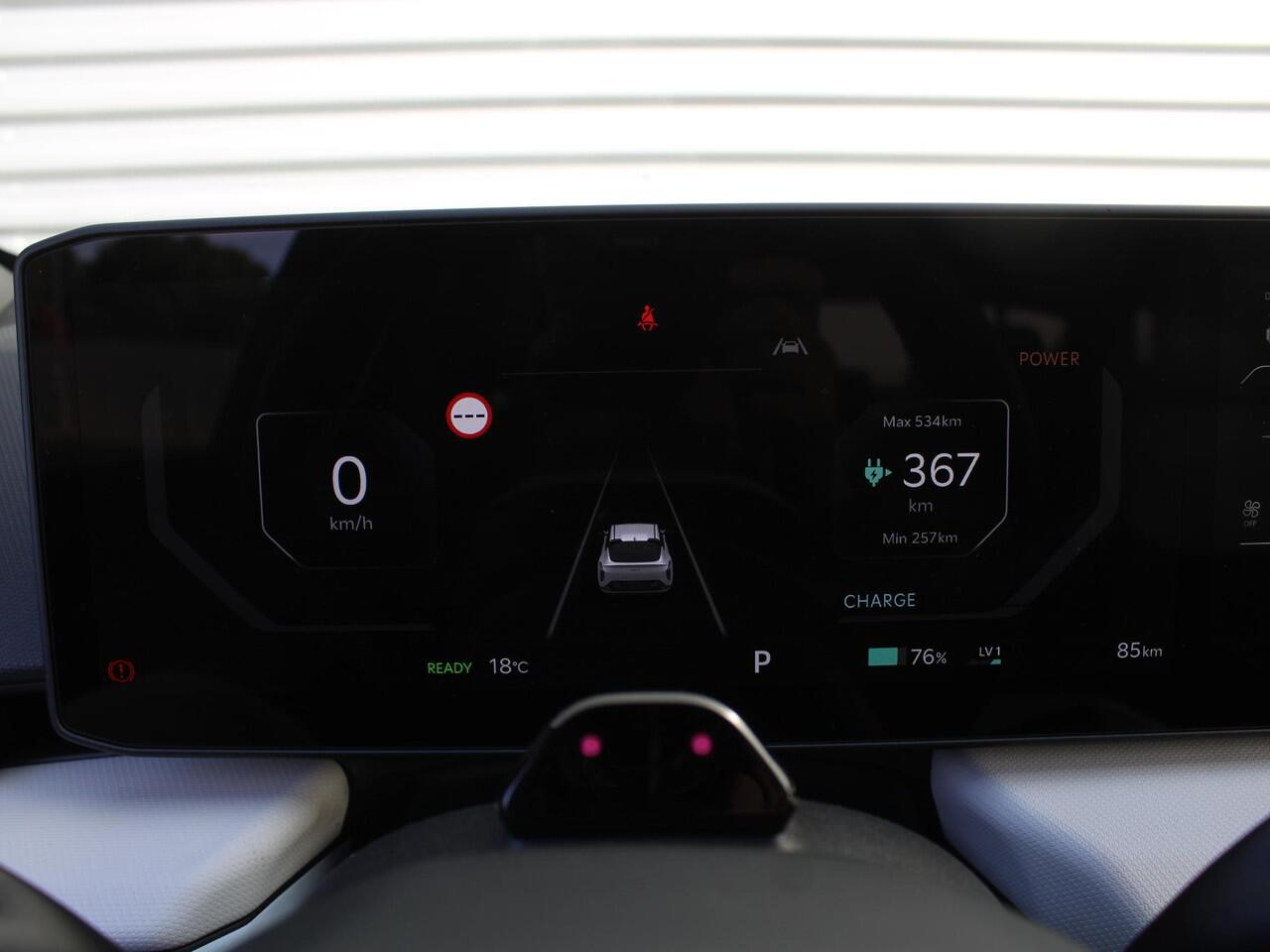 KIA EV4 Fastback GT-PlusLine 81.4 kWh | Schuifdak | Stuur-/stoelverwarming + ventilatie | Camera rondom | Elek. stoelverstelling | Leer | HUD | LED | 19" LM |