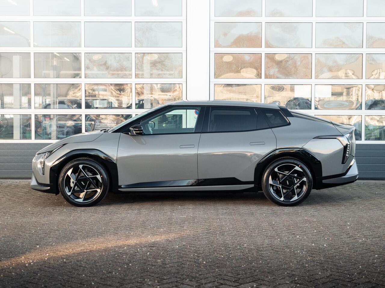 KIA EV4 Fastback GT-Line Business Edition 81.4 kWh Direct leverbaar! Zeer gunstige fiscale waarde!