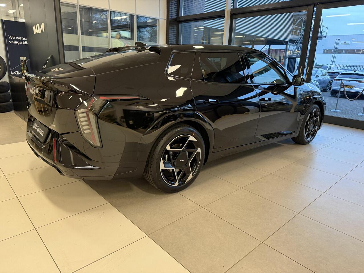 KIA EV4 Fastback GT-Line 81.4 kWh Nieuwe auto, Direct leverbaar.