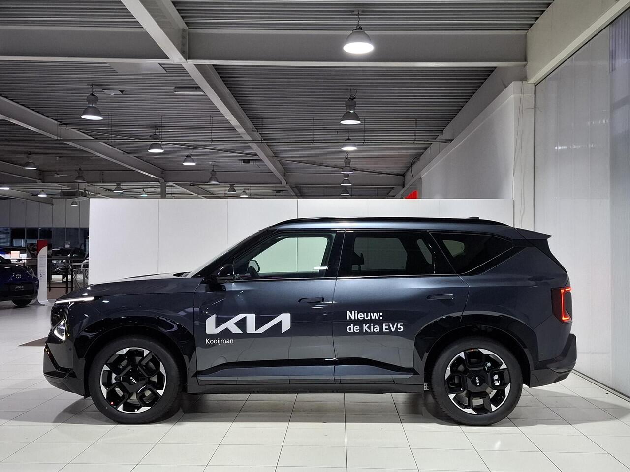 KIA EV5 GT-PlusLine 81.4 kWh Nu beschikbaar voor proefrit.