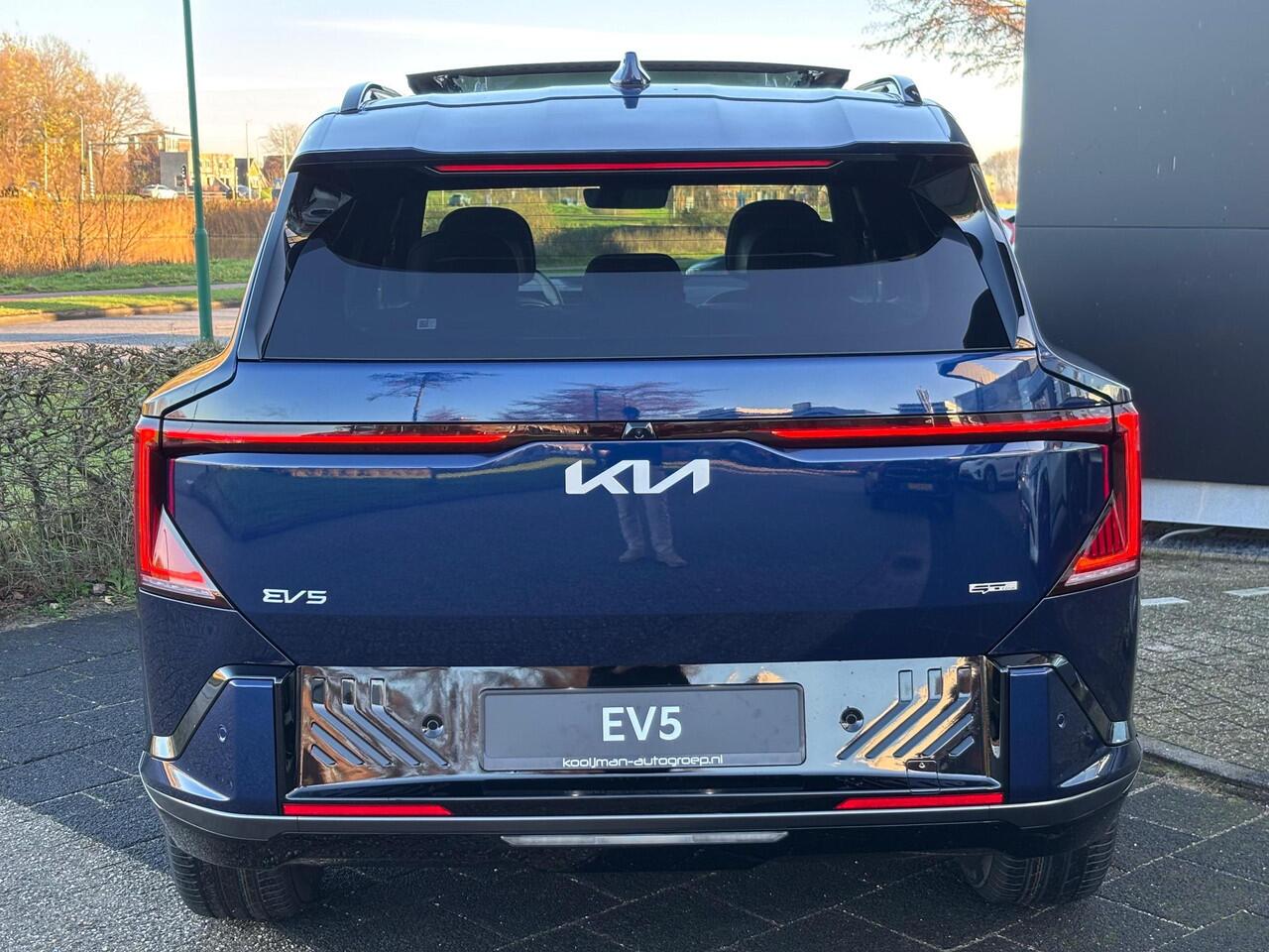 KIA EV5 GT-Line Business Edition 81.4 kWh , Direct Leverbaar!, Complete Uitvoering!, Voorraadkorting!