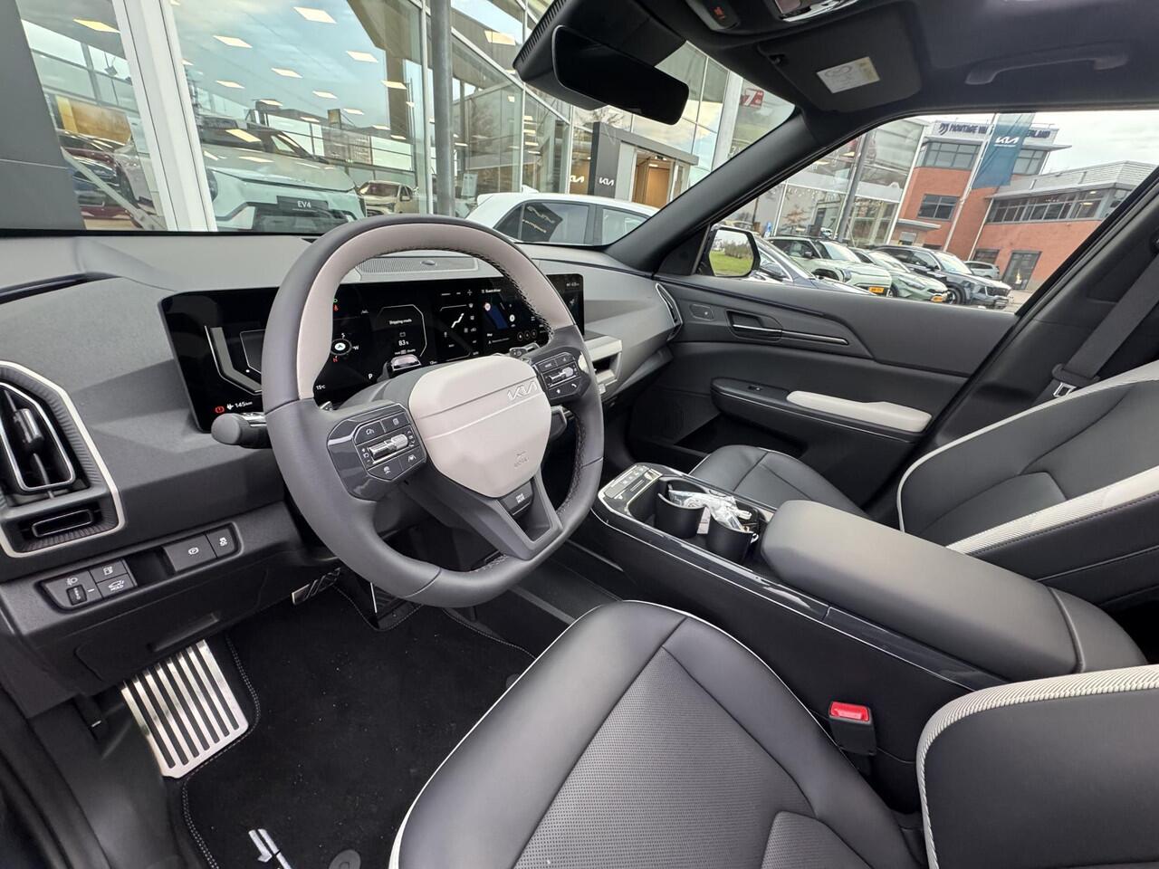 KIA EV5 GT-Line Business Edition 81.4 kWh , Direct Leverbaar!, Complete Uitvoering!, Voorraadkorting!