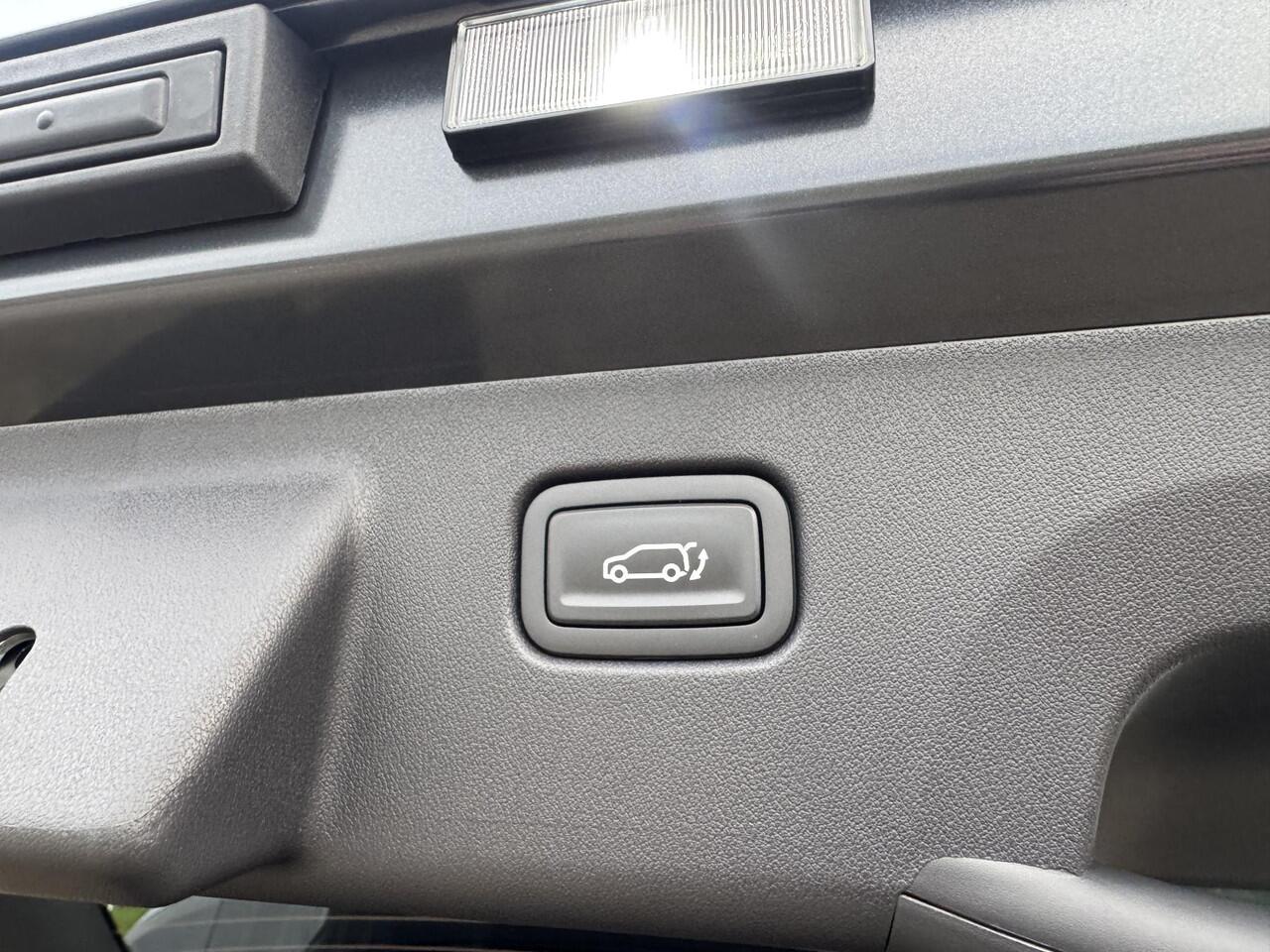 KIA EV5 GT-Line Business Edition 81.4 kWh , Direct Leverbaar!, Complete Uitvoering!, Voorraadkorting!