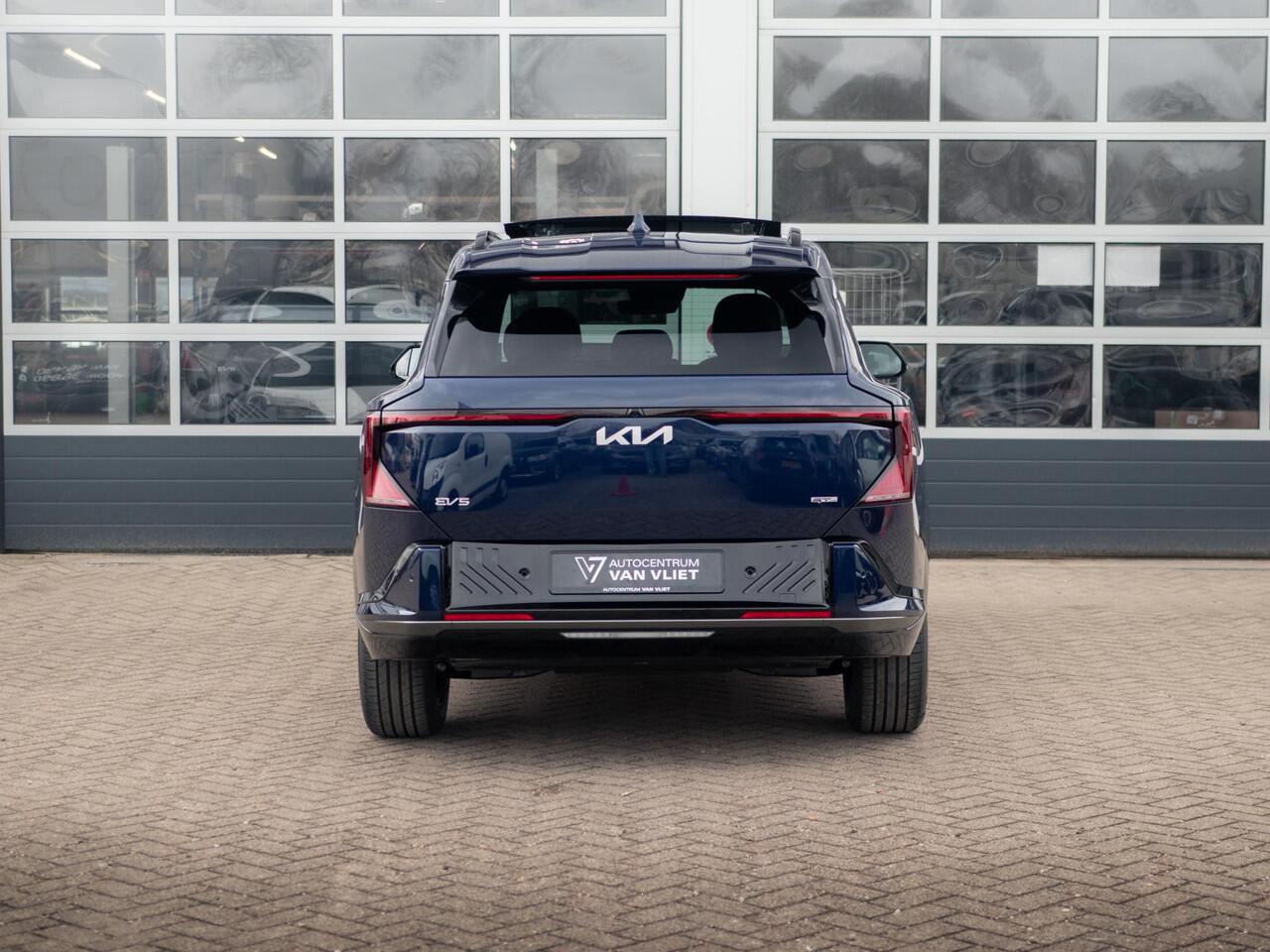 KIA EV5 GT-Line Business Edition 81.4 kWh | Uit voorraad leverbaar !