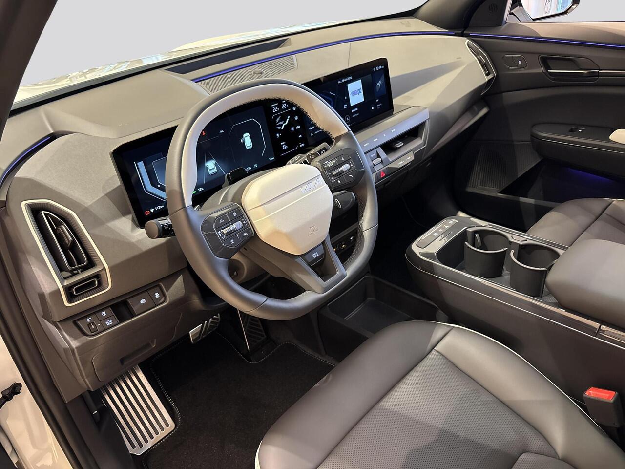 KIA EV5 GT-Line Business Edition 81.4 kWh | Panoramaschuifdak | Harman Kardon | Warmtepomp | Stoelventilatie | Stoelverwarming voor en achter | Adaptieve cruise control |